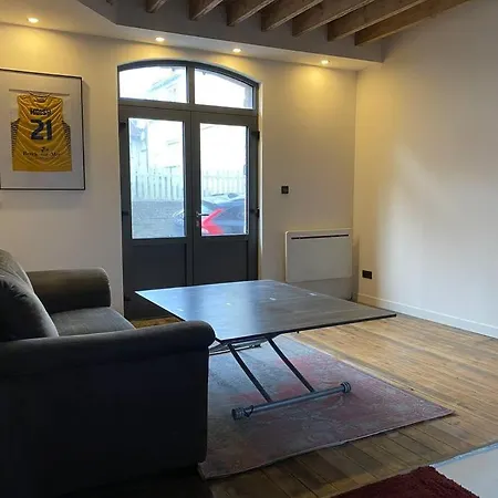 Maison 100 Mètres Hébergement de vacances *
