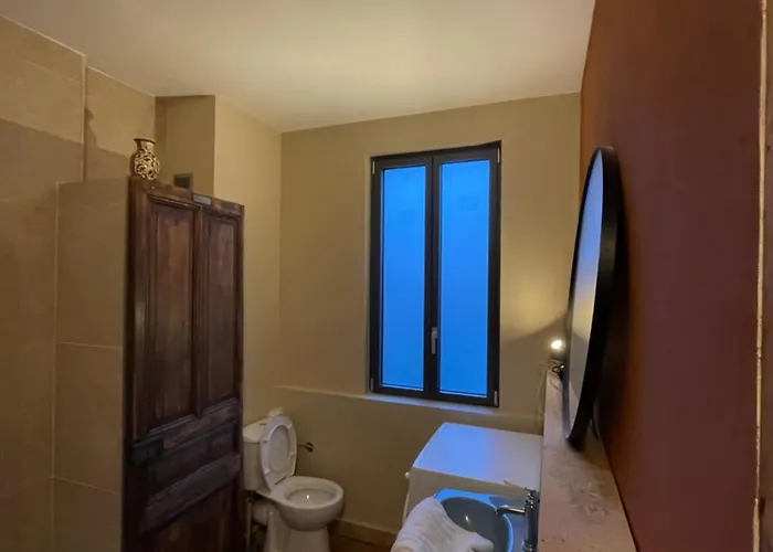 Maison 100 Mètres Hébergement de vacances *